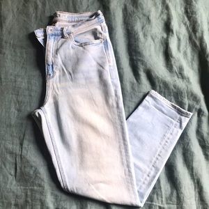 American Eagle Mom Stretch Jeans